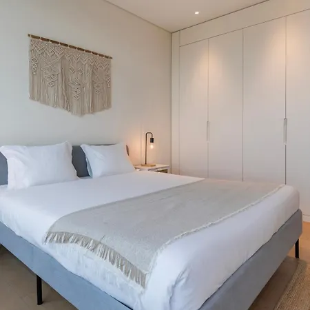 River View 1bdr By Lovelystay Apartment