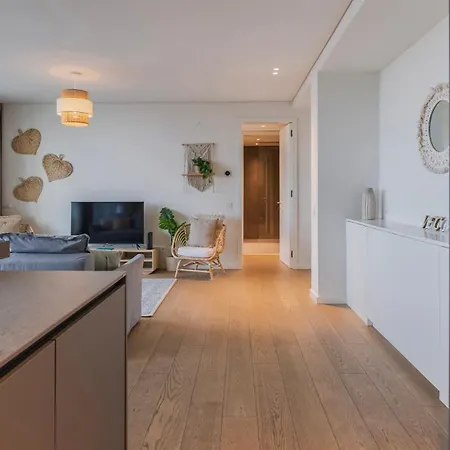 Apartment River View 1bdr By Lovelystay *