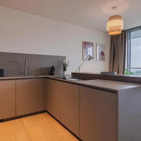 Apartment River View 1bdr By Lovelystay *