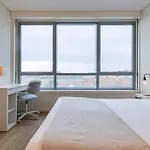 River View 1bdr By Lovelystay דירה ליסבון